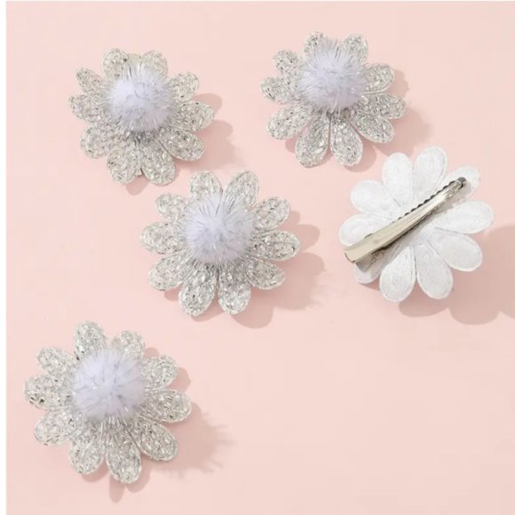 SPARKLING FLOWER HAIR CLIPS in White & Silver (Set of 5) - Picture 3 of 3